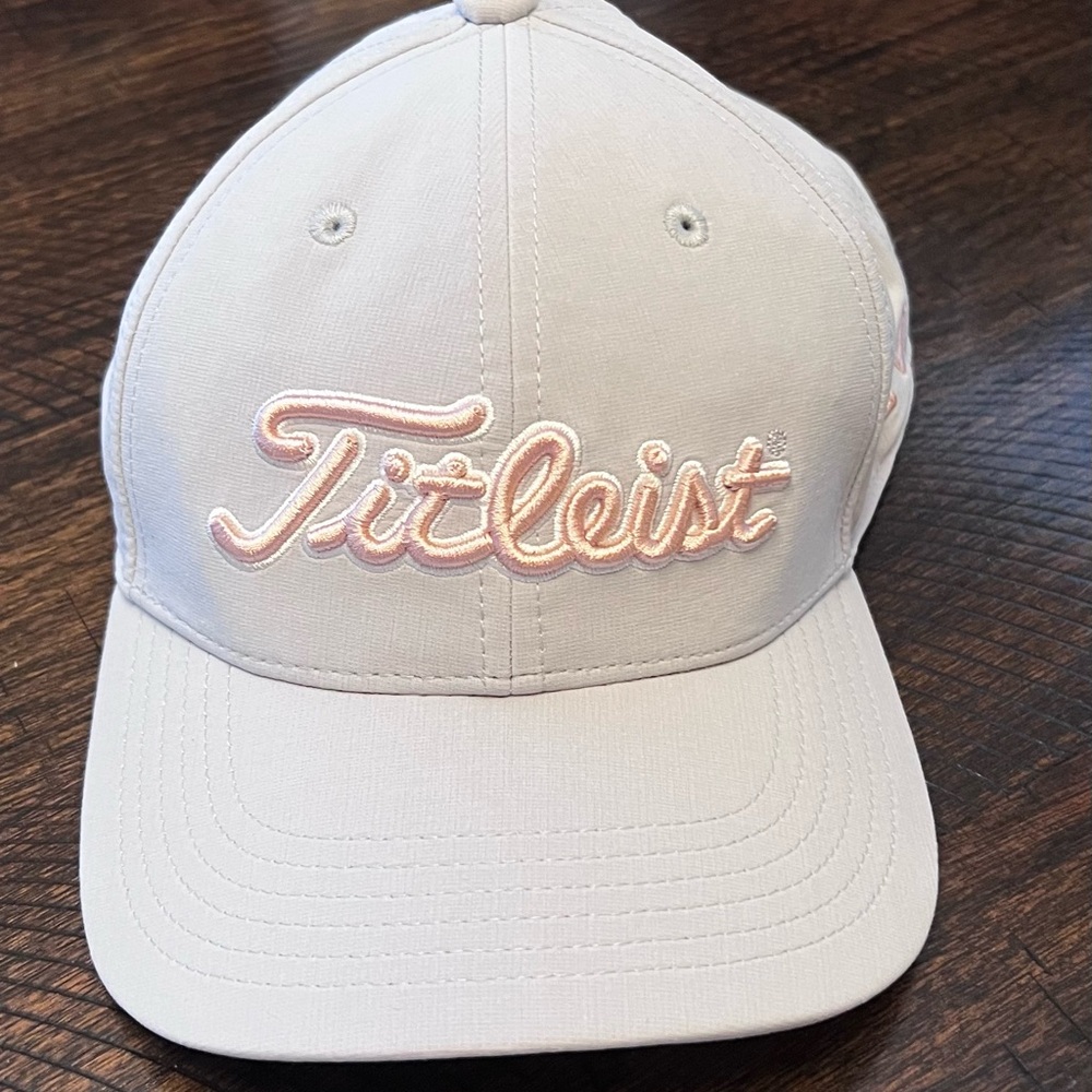 New Titleist Youth Gray Cap with Pink Embroidery NWOT